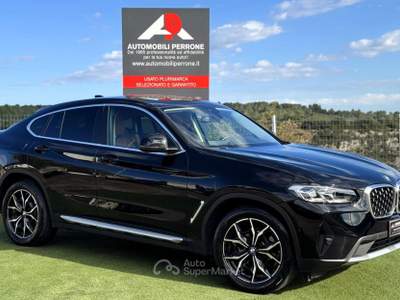 BMW X4 XDrive 20d 190cv 48V X-Line (Pelle/APP/LED) Nero usata Castellaneta