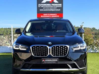BMW X4 XDrive 20d 190cv 48V X-Line (Pelle/APP/LED) Nero usata Castellaneta