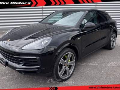 Porsche Cayenne Coupé 3.0 V6 E-Hybrid PASM PANO BOSE IVA ESPOSTA Nero usata Sant'Angelo in vado