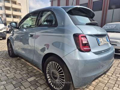 Fiat 500e 500e  42 kWh Icon Blu/Azzurro usata LECCO