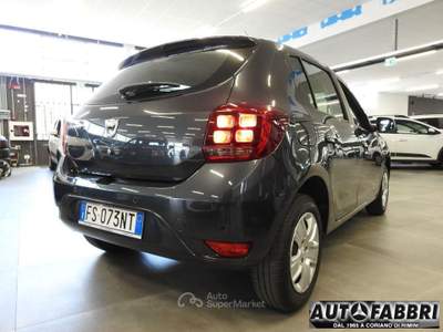 Dacia Sandero 1.0 SCe 12V 75 CV Laur&eacute;ate Grigio usata CORIANO