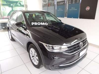 Volkswagen Tiguan 2.0 TDI 150 CV SCR DSG Life Nero usata Venezia