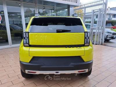 Fiat Grande Panda Grande Panda 1.2 Hybrid 110 CV S&S La Prima Giallo usata Casoria