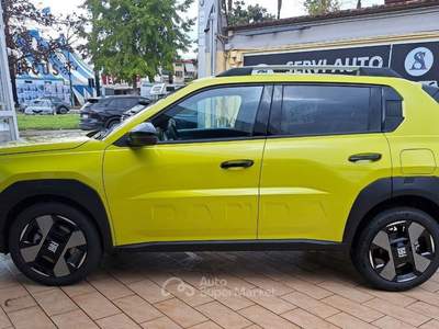 Fiat Grande Panda Grande Panda 1.2 Hybrid 110 CV S&S La Prima Giallo usata Casoria