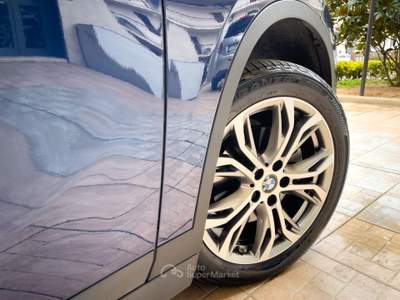 BMW X1 sDrive18d xLine 150 cv Blu/Azzurro usata SANTERAMO IN COLLE