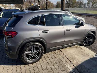 Mercedes-Benz GLA GLA 250 Automatic 4Matic Premium Grigio usata Alessandria