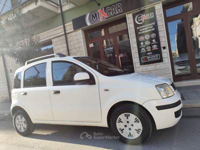 Fiat Panda BENZINA 69CV 5 POSTI Bianco usata CORATO