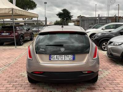 Lancia Delta 1.6 MJT Selectronic Bronzo usata Roma
