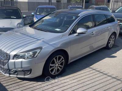 Peugeot 508 BlueHDi 120 S&S SW Business Grigio usata Sarno
