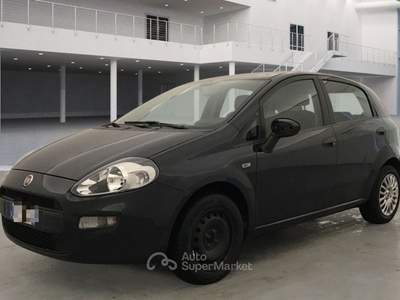 Fiat Punto 1.4 S&S 8V 5 porte Street Ok Neopatentati Nero usata Sarno