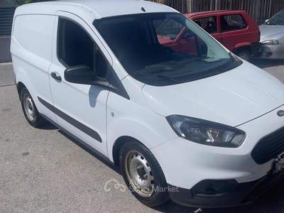 Ford Transit Courier 1.5 TDCi 75CV Van Entry Km Certificati Bianco usata Sarno