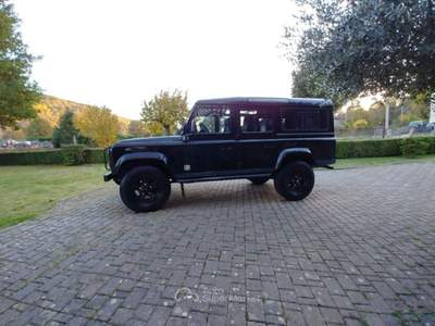 Land Rover Defender Land Rover Defender 90 passo lungo 9 posti Nero usata Castel San Niccolò