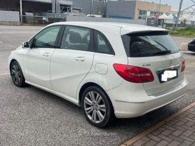Mercedes-Benz Classe B B 180 cdi Executive auto Bianco usata ROVIGO