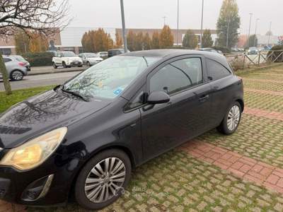 Opel Corsa Opel Corsa ok Neopatentati Nero usata Piossasco