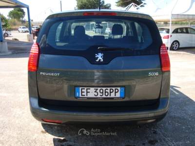 Peugeot 5008 5 POSTI Grigio usata Santeramo in Colle