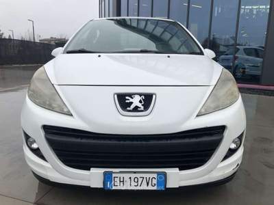 Peugeot 207 1.4 HDi 70CV 5p. Access Bianco usata Pieve di Cento