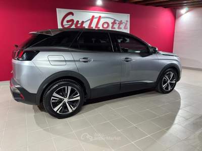 Peugeot 3008 BlueHDi 120CV EAT6 ALLURE Grigio usata Bronte