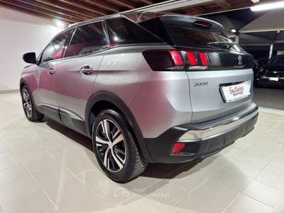 Peugeot 3008 BlueHDi 120CV EAT6 ALLURE Grigio usata Bronte