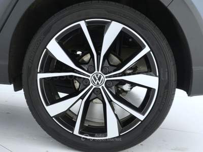 Volkswagen Taigo 1.0 tsi 110cv r-line Grigio usata Cremona