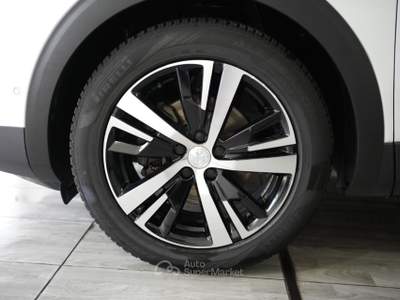 Peugeot 3008 BlueHDi 130 S&amp;S EAT8 GT+Tetto Apribile Bianco usata Pozzuoli