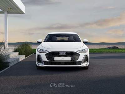 Audi TT Audi A5 Sedan S line edition e-hybrid  220 kW S tr Bianco usata San Fior