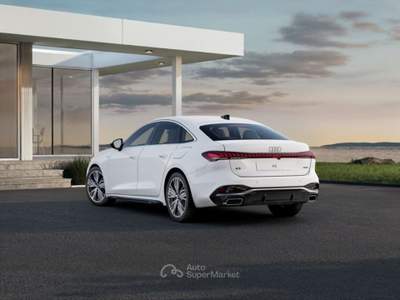 Audi TT Audi A5 Sedan S line edition e-hybrid  220 kW S tr Bianco usata San Fior