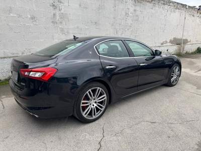 Maserati Ghibli V6 Diesel Nero usata MOLFETTA