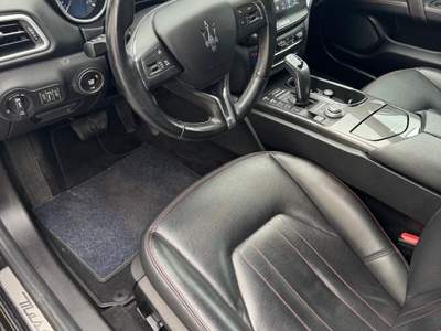 Maserati Ghibli V6 Diesel Nero usata MOLFETTA