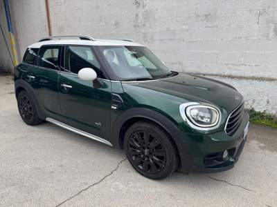 MINI Cooper D Countryman 2.0 Business ALL4 Automatica Oro usata MOLFETTA