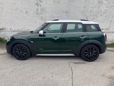 MINI Cooper D Countryman 2.0 Business ALL4 Automatica Oro usata MOLFETTA