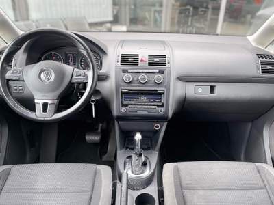 Volkswagen Touran DSG 7 posti - 2014 Argento usata Roma