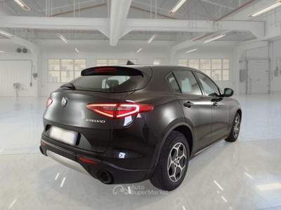 Alfa Romeo Stelvio ALFA ROMEO STELVIO 2.2 TD 160 CV Super Business AT8 RWD usata Pozzuoli