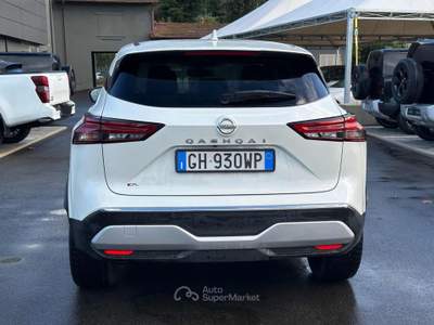 Nissan Qashqai MHEV 158 CV Xtronic Business Bianco usata Massarosa