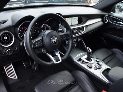 Alfa Romeo Stelvio 2.2 210 CV AT8 Q4 VELOCE Nero usata Roma