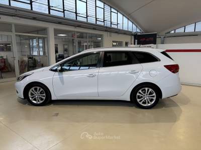 Kia Cee'd cee'd 1.6 GDI SW AUTOMATICA TUA A 334,00 AL MESE Bianco usata Castellanza