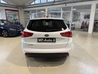 Kia Cee'd cee'd 1.6 GDI SW AUTOMATICA TUA A 334,00 AL MESE Bianco usata Castellanza
