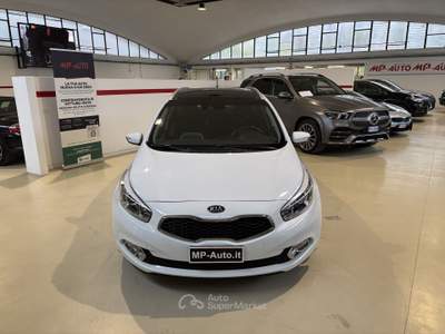 Kia Cee'd cee'd 1.6 GDI SW AUTOMATICA TUA A 334,00 AL MESE Bianco usata Castellanza