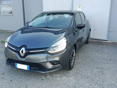 Renault Clio Moschino Zen 75cv Grigio usata Fusignano