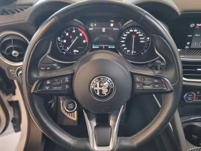 Alfa Romeo Stelvio ALFA ROMEO STELVIO VELOCE TI 2.2 TD 210cv AT8 Q4 Euro 6D Bianco usata MANDATORICCIO
