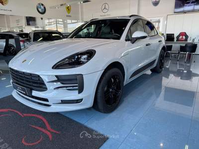 Porsche Macan  Grigio usata Mottola