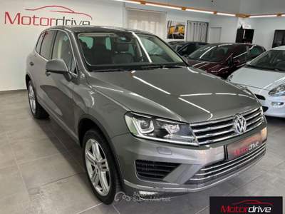 Volkswagen Touareg  3.0 TDI 204 CV tip. BlueM.Techn. Grigio usata Povegliano Veronese