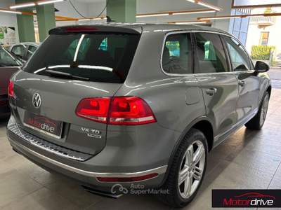 Volkswagen Touareg  3.0 TDI 204 CV tip. BlueM.Techn. Grigio usata Povegliano Veronese