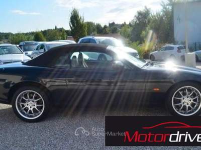 Jaguar XK 4.0 Convertibile Nero usata Povegliano Veronese