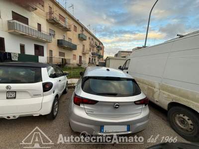 Opel Astra 1.2 Turbo 110 CV S&S 5 porte senza motore Grigio usata Marsala