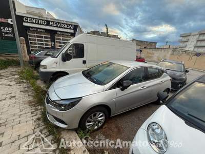 Opel Astra 1.2 Turbo 110 CV S&S 5 porte senza motore Grigio usata Marsala