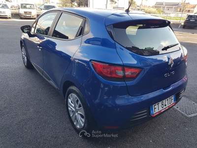 Renault Clio NEOPATENTATI Blu/Azzurro usata Treviglio