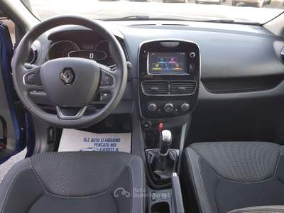 Renault Clio NEOPATENTATI Blu/Azzurro usata Treviglio