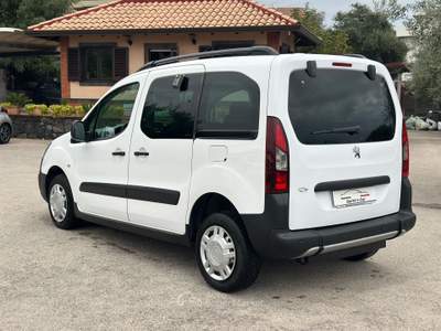 Peugeot Partner Partner Tepee con Pedana per Disabili e Pianale Ribassato Bianco usata SAN GREGORIO DI CATANIA