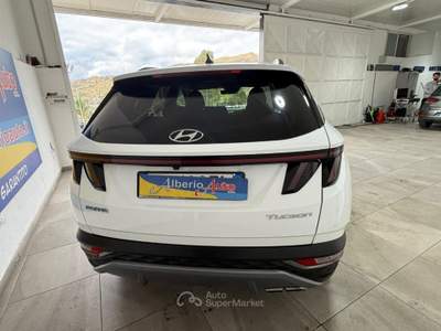 Hyundai Tucson 1.6 CRDi XLine Bianco usata ADRANO