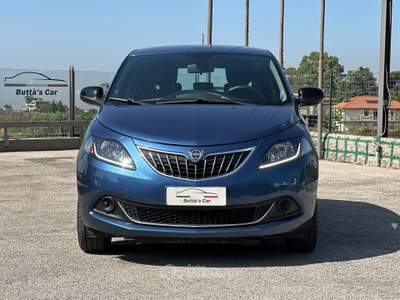 Lancia Ypsilon Ypsilon 1.0 firefly hybrid Alberta Ferretti s&s 70cv 5p.ti Blu/Azzurro usata SAN GREGORIO DI CATANIA
